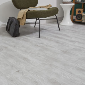 RT19 Winter Wood Room