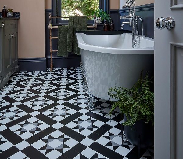 creo burford black and white
